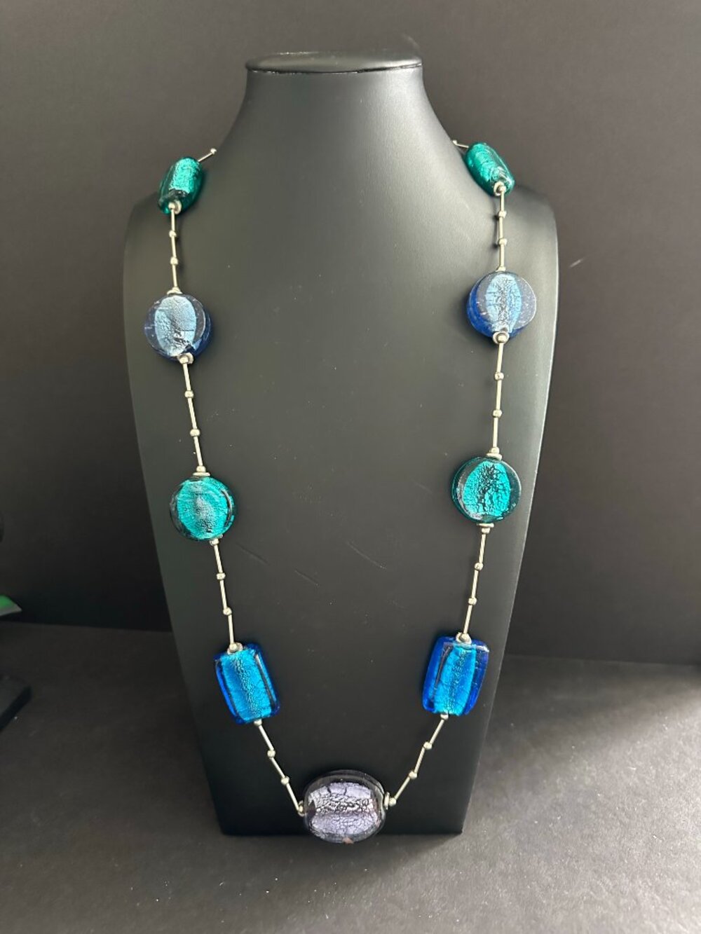 Vintage Art Glass Necklace Aquamarine Blue Silver Tone